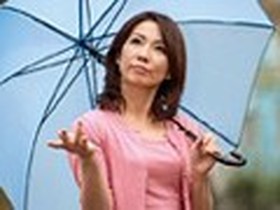 今流行りの熟女AVを見ていたらお母さんが出ていた！！　サンプル画像05